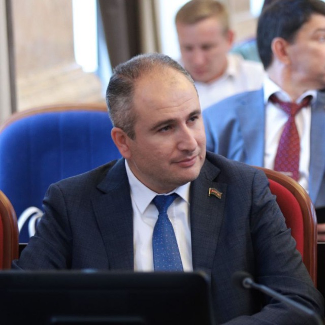 Channel Photo