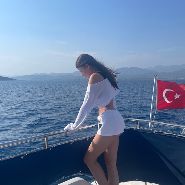 Channel Photo