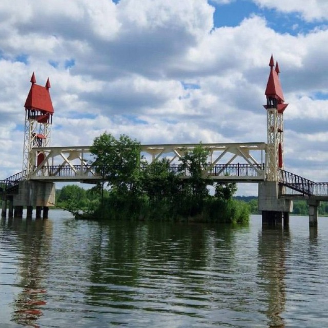 Channel Photo