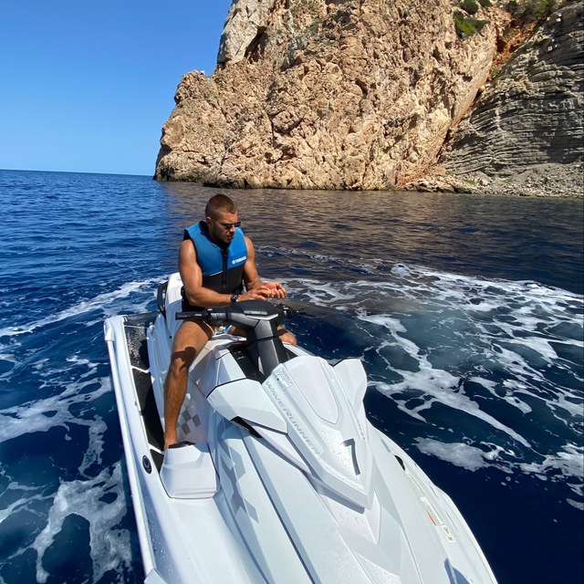 Channel Photo