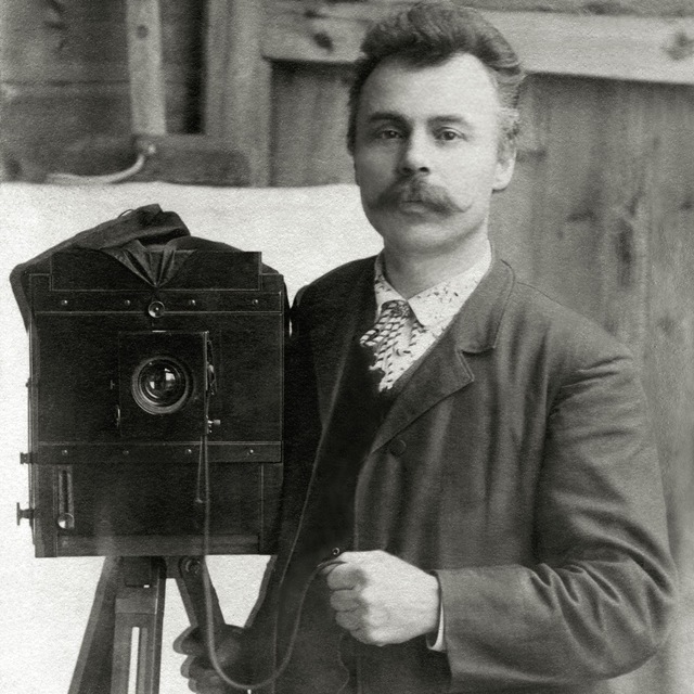 Channel Photo