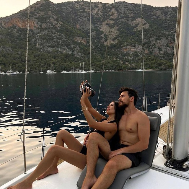 Channel Photo