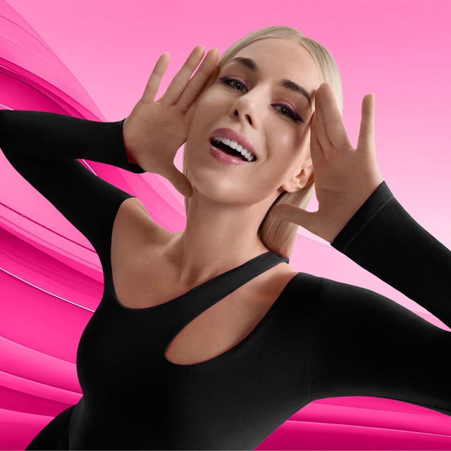 Ad Photo